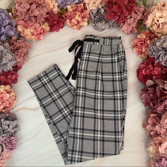 Black Gray and White Plaid Slim Fit Drawstring Trousers - Picture 6 of 16